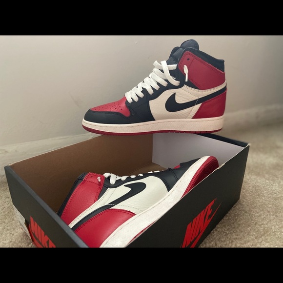 Air Jordan 1 Retro High Bred Toe - Picture 2 of 6